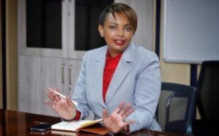 Karen Nyamu Showers Baby Daddy with Praise